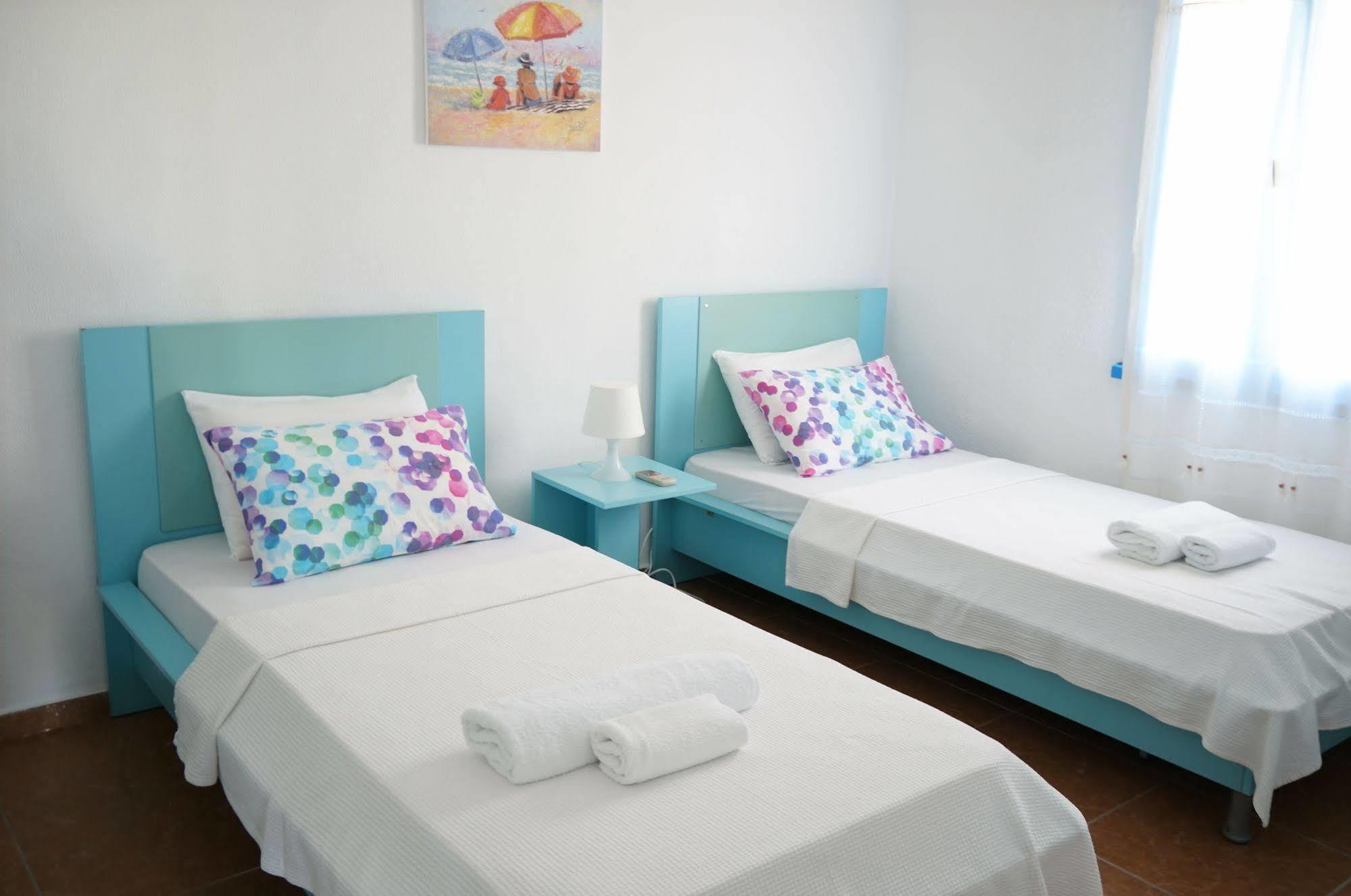 Esmana Hotel Bitez Extérieur photo