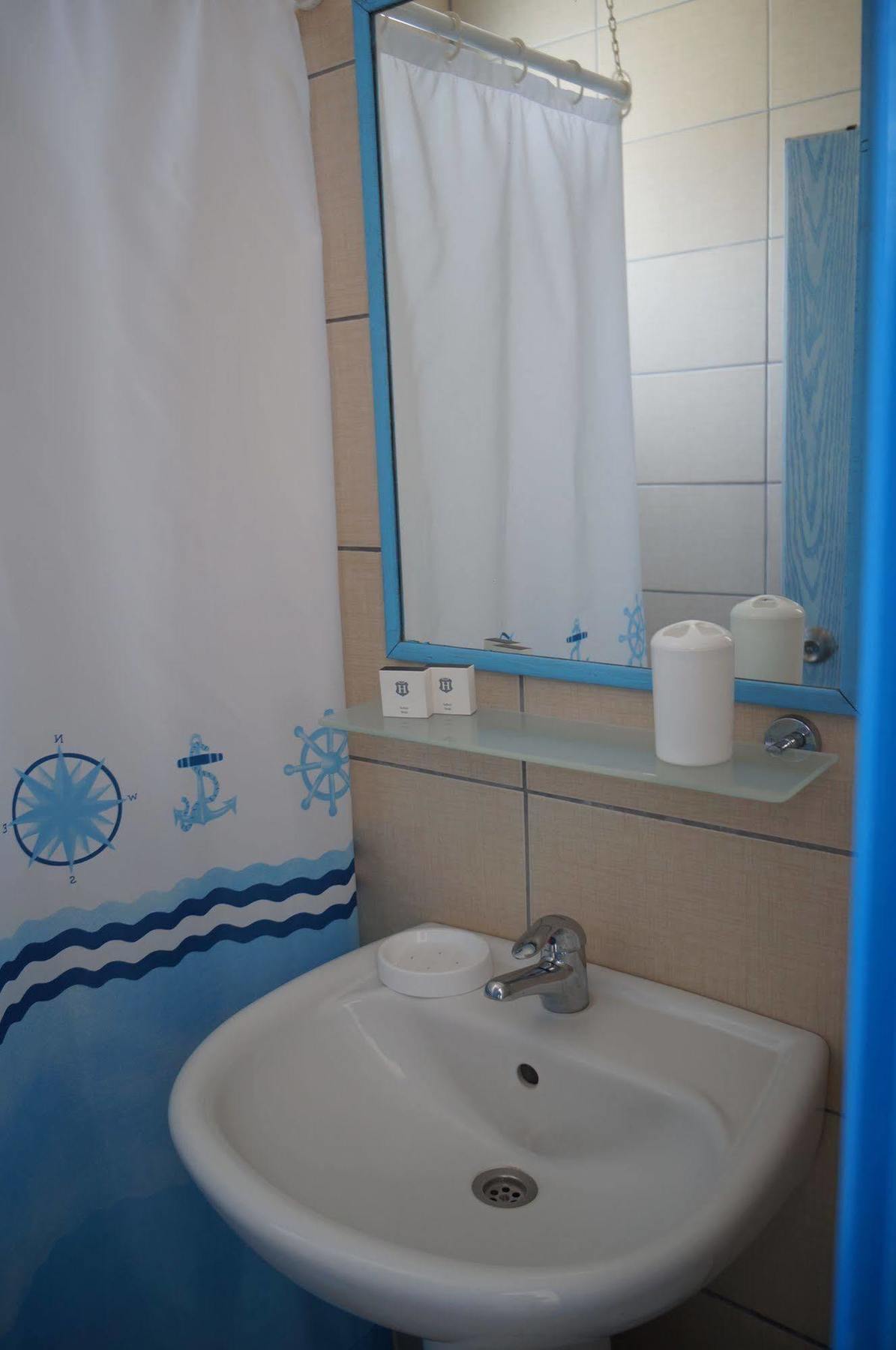 Esmana Hotel Bitez Extérieur photo